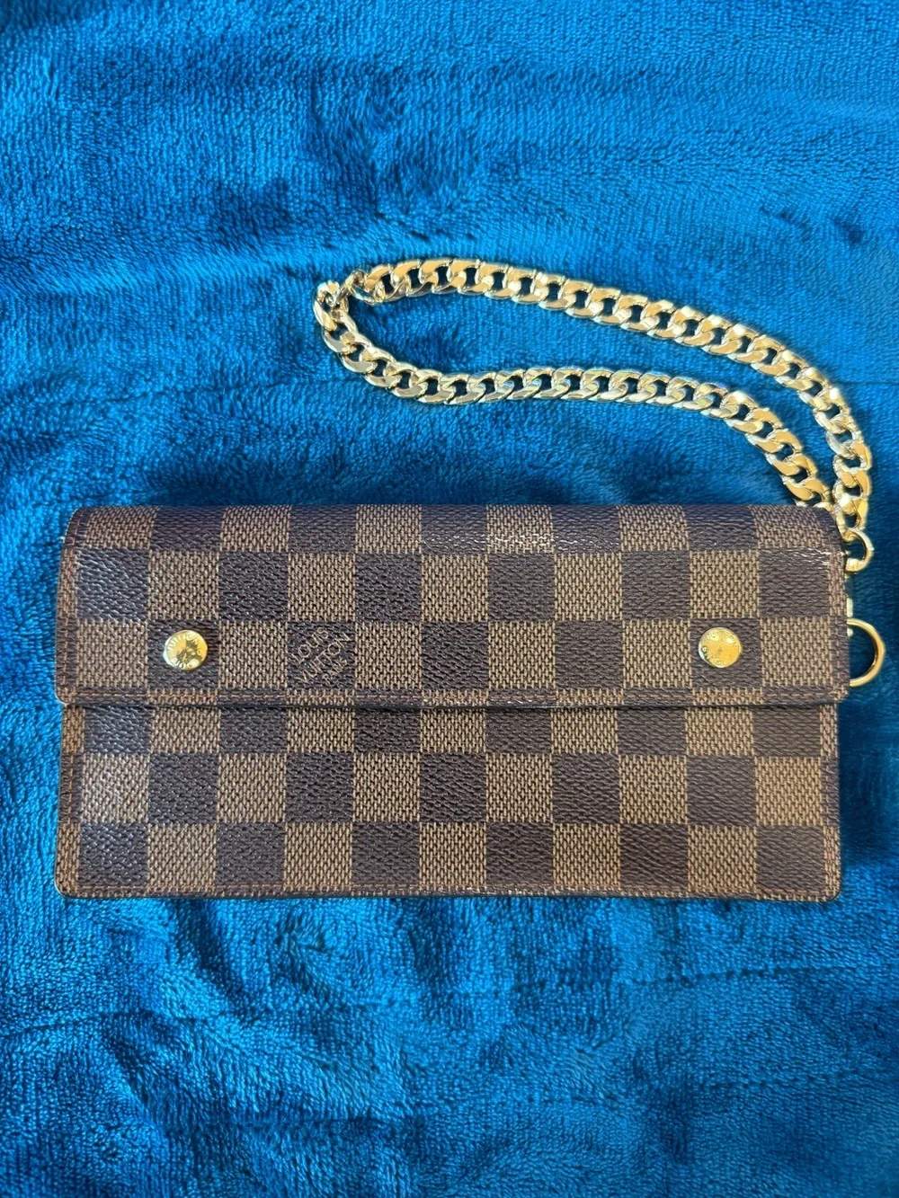 Louis Vuitton Brown Damier Ebene Wallet w/D-Ring & *Unbranded Chain Wristlet